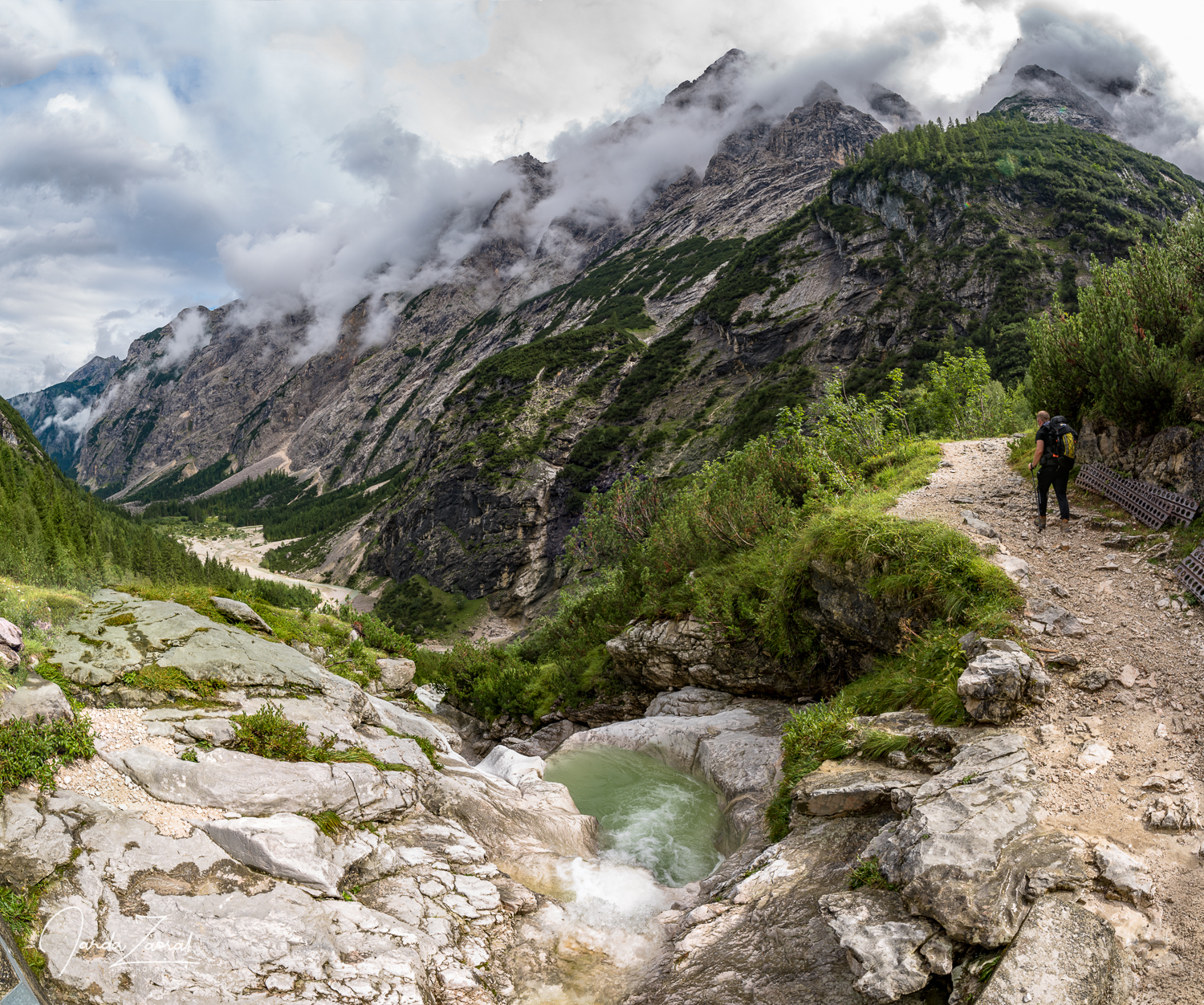 Clouds slowly getting lower in German Alps