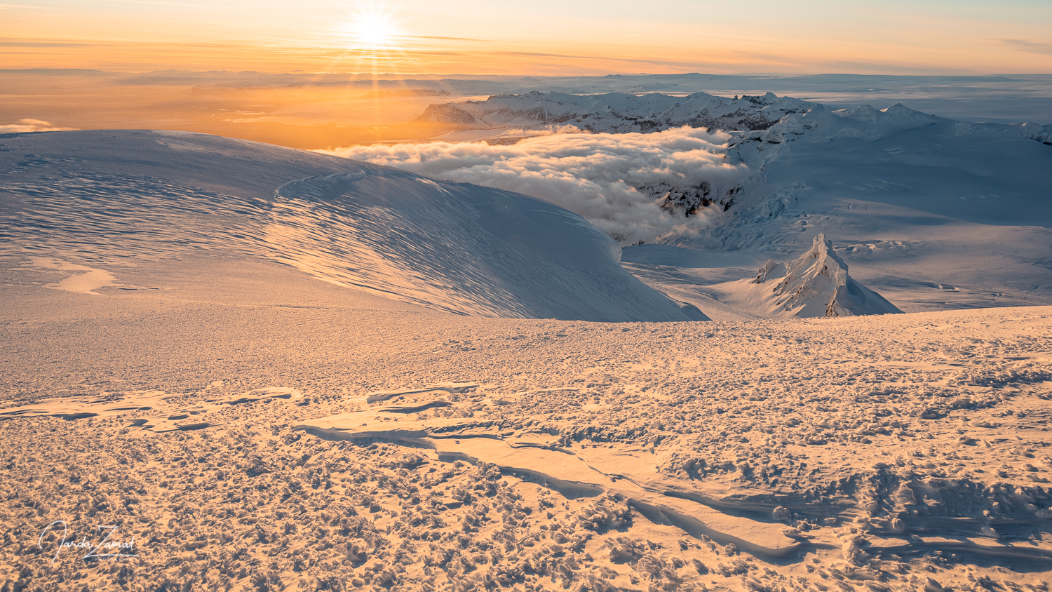 The view from the peak Hvannadalshnúkur is amazing 