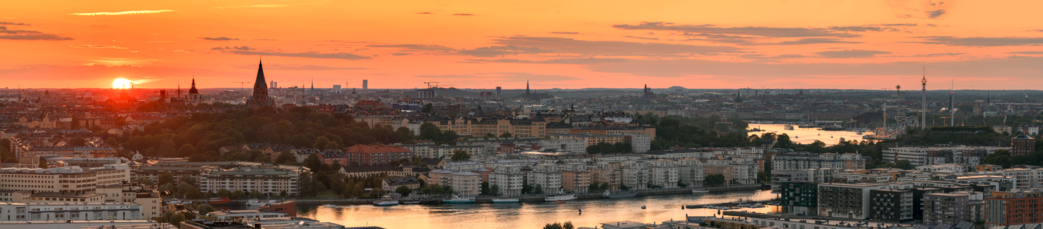 Sunset over Stockholm from Hammarbybacken is wonderful